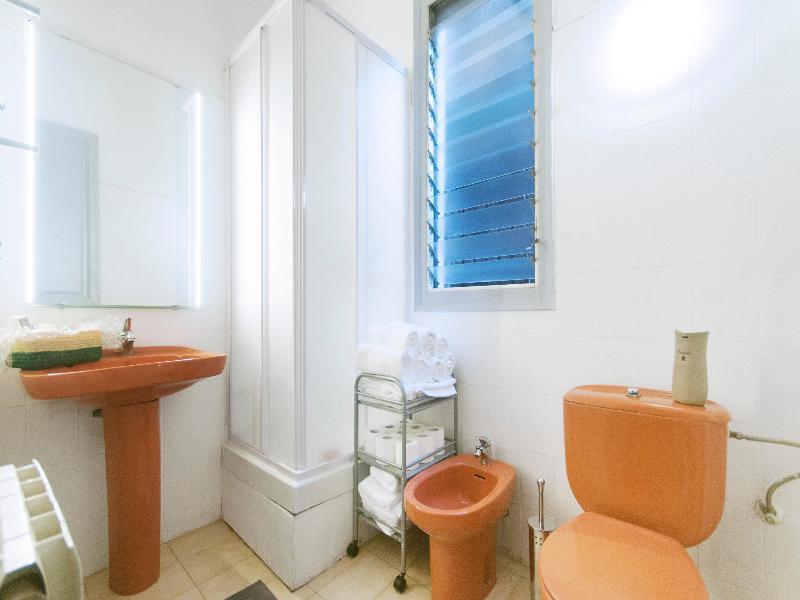 Barcelona 10 - Apartments מראה חיצוני תמונה