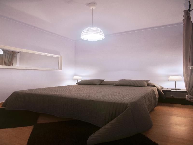Barcelona 10 - Apartments מראה חיצוני תמונה