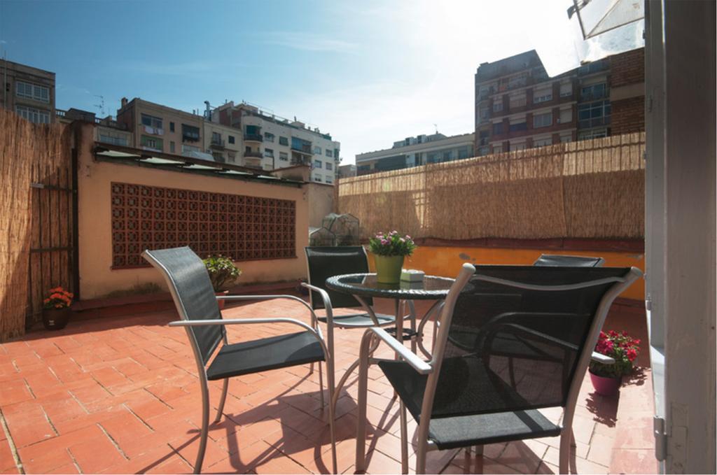 Barcelona 10 - Apartments מראה חיצוני תמונה